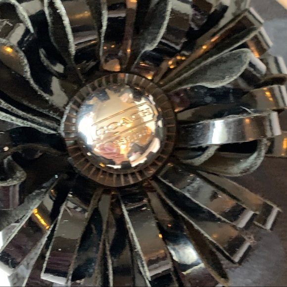 Coach “Skye” Black Low Wedge Sandal Flip Flops Sz 8.5B - Picture 8 of 11